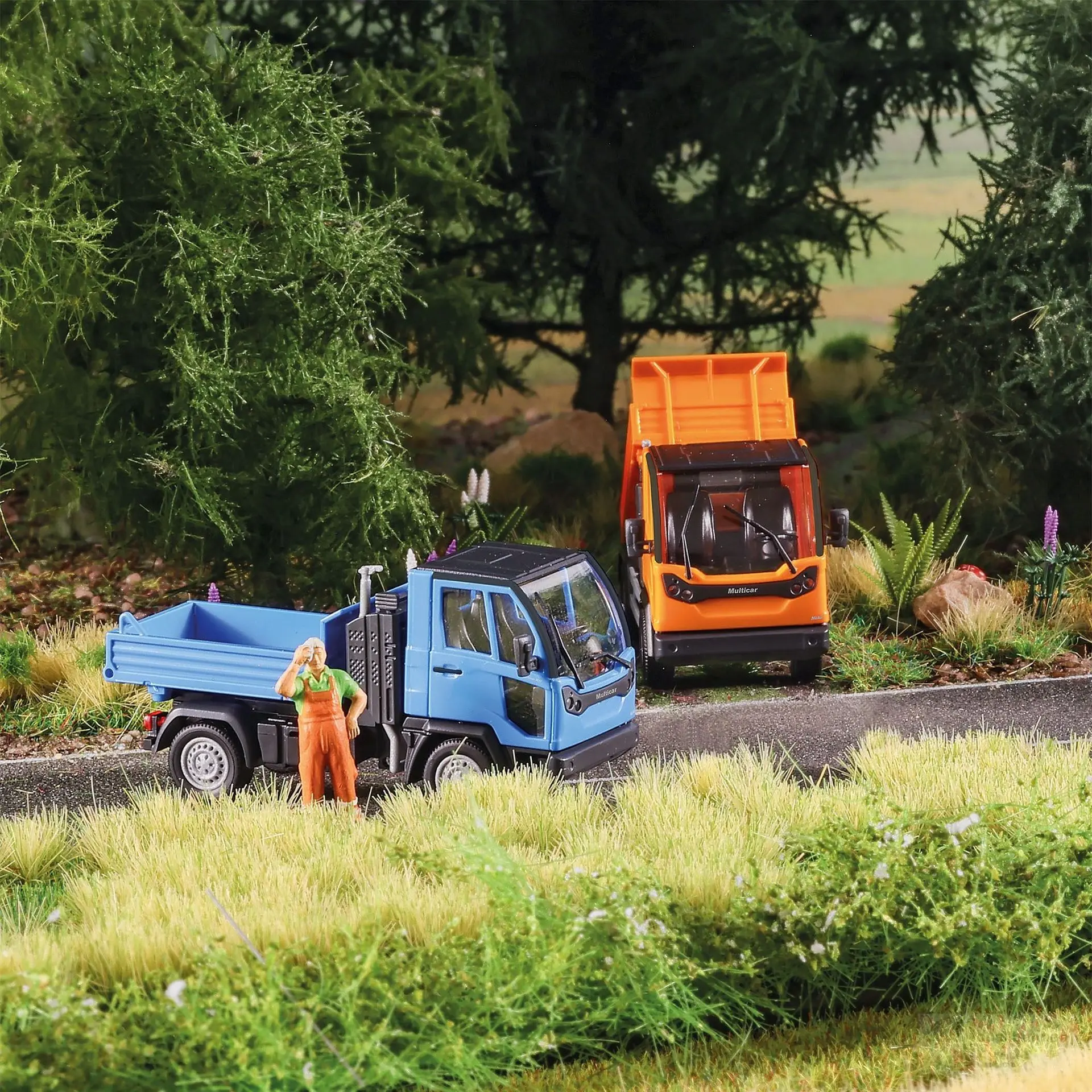 Busch 54701 - Multicar M31 blau Baujahr 2017 H0 1:87