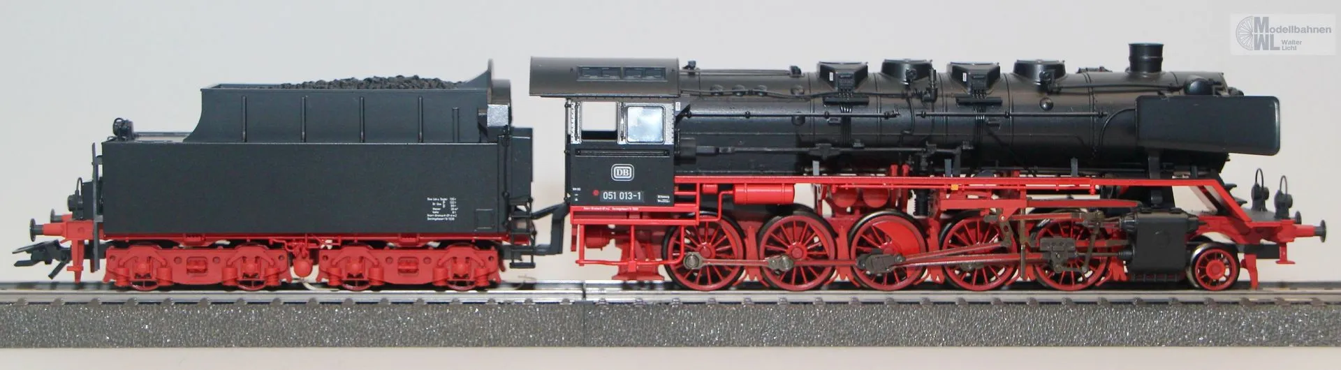 Märklin 37819 - MÄRKLIN - Dampflok BR 051 DB Ep.IV H0/WS Sound mfx