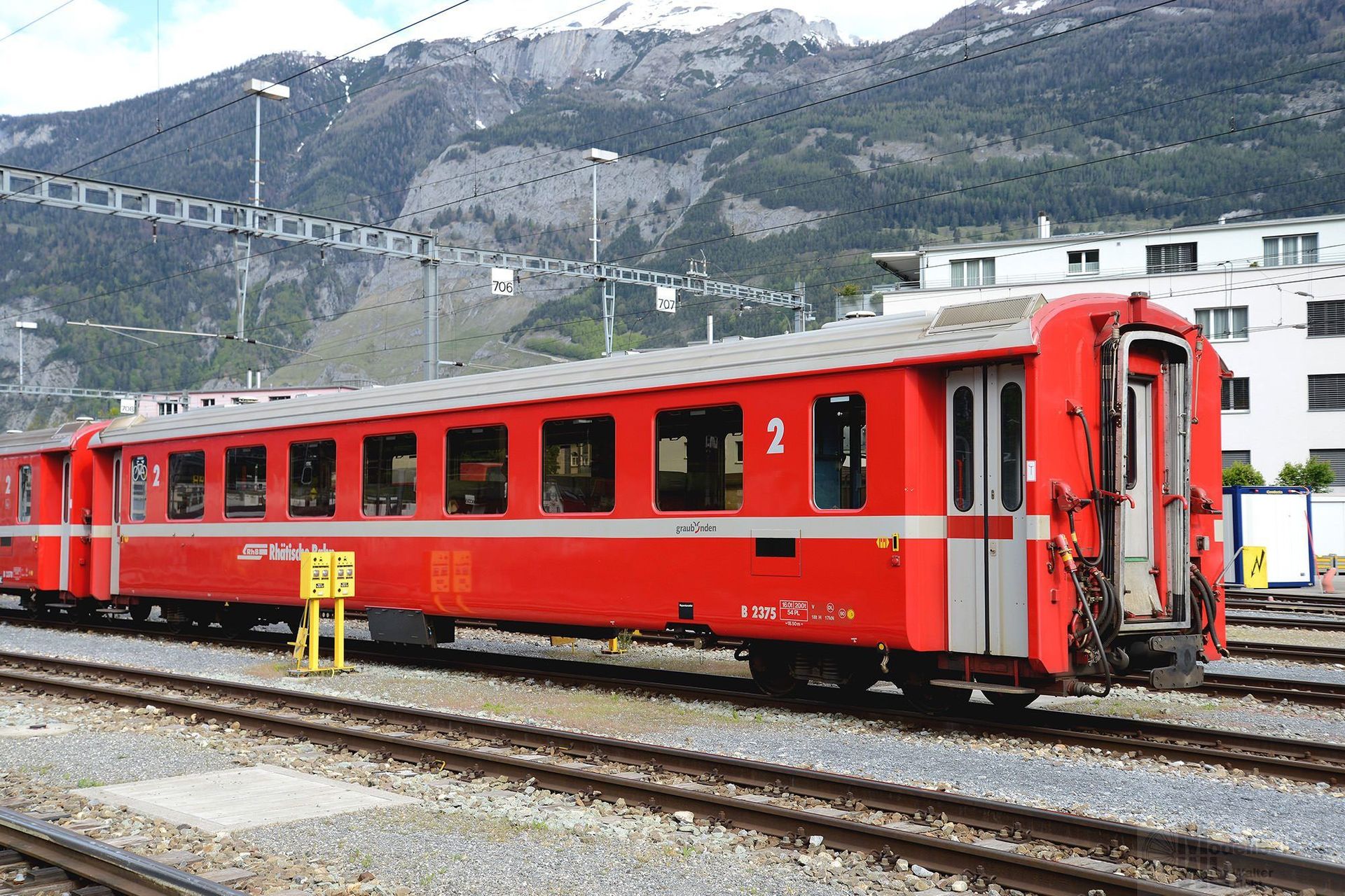 Bemo 3240175 - Einheitswagen EW RhB Ep.VI B 2375 EW II refit H0m