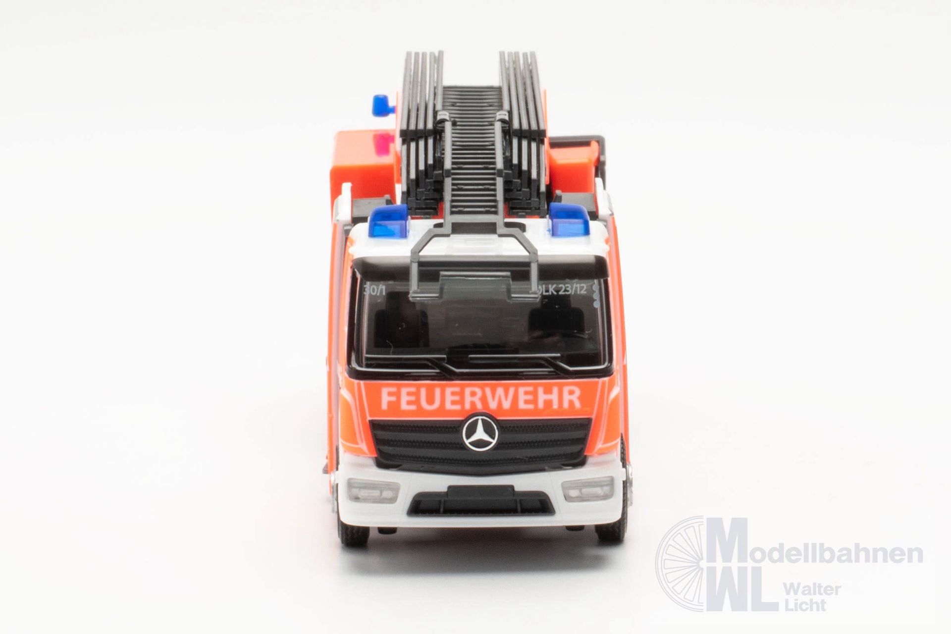 Herpa 097604 - Mercedes-Benz Atego Drehleiter Feuerwehr Gersthofen H0 1:87