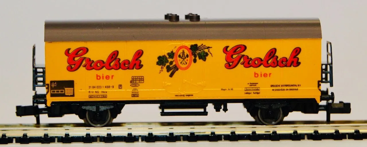 Fleischmann 8325 - FLEISCHMANN - Kühlwagen DB Ep.IV Grolsch N 1:160