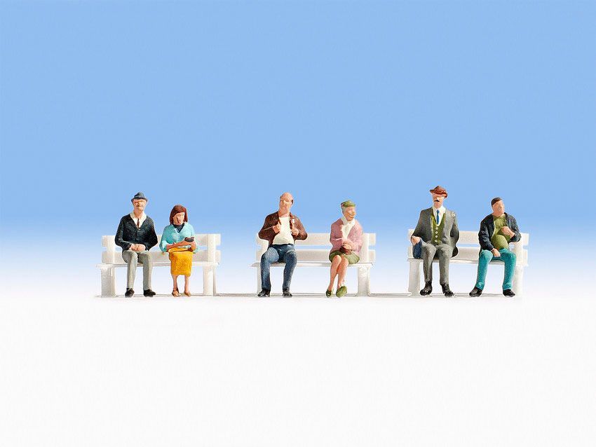 Noch 45242 - Fahrgäste (ohne Bänke) TT 1:120