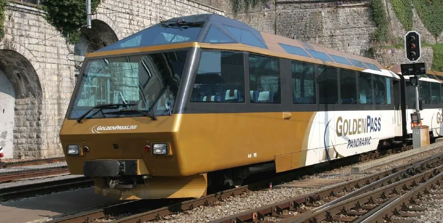 Bemo 3297317 - Panorama-Steuerwagen MOB Ep.V/VI Ast 117 GoldenPass Panoramic H0m