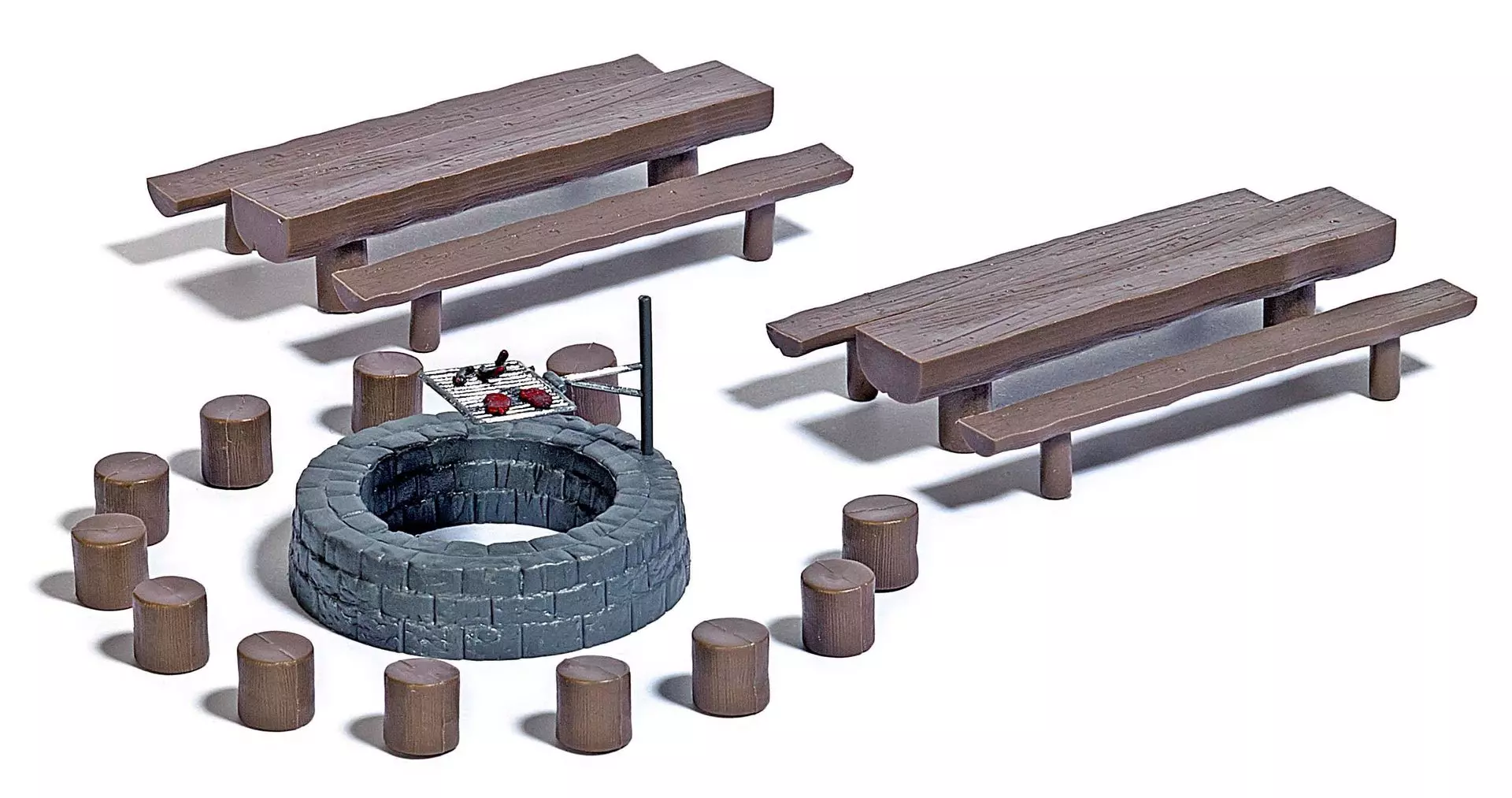 Busch 7781 - M-Set:Waldgrillplatz H0 1:87
