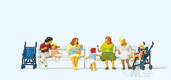 Preiser 10522 - Sitzende Frauen, Kinderwagen und Bänke H0 1:87
