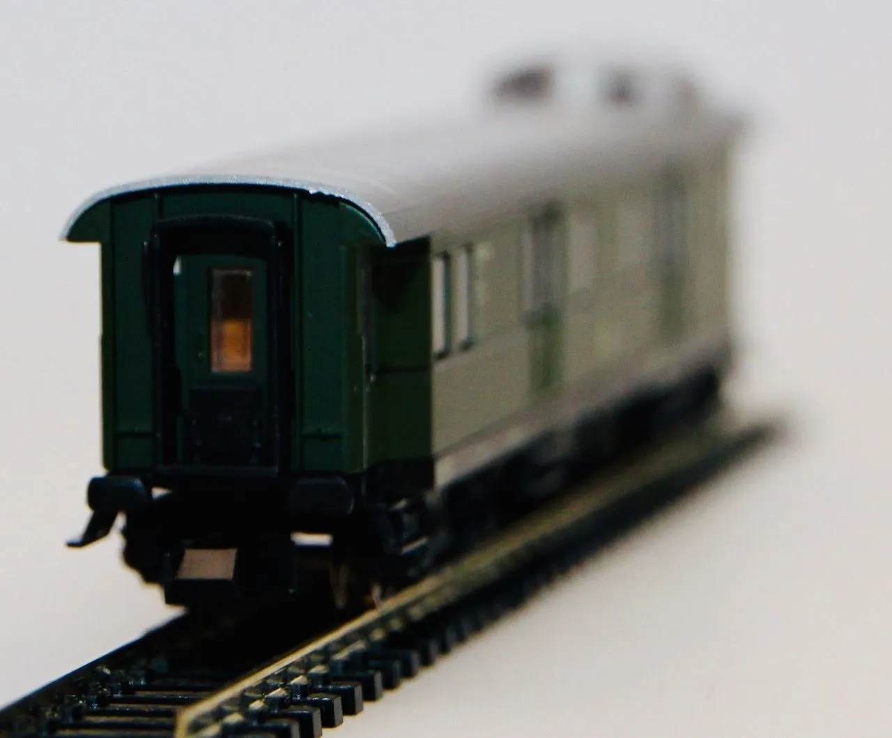 Fleischmann 8630 - FLEISCHMANN - Gepäckwagen DB Ep.III Pw4üe N 1:160