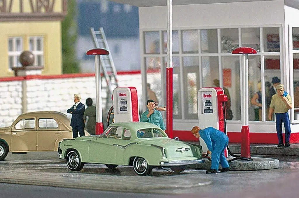 Busch 7775 - M-Set:Zapfsäulen H0 1:87