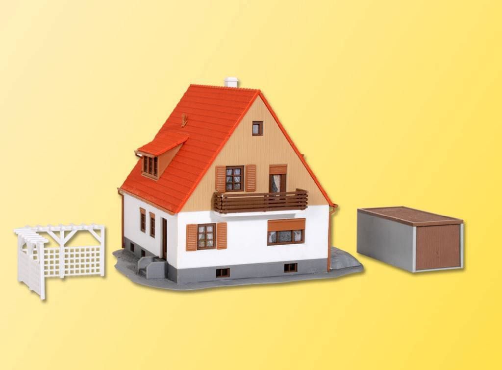 Kibri 38748 - Einfamilienhaus mit Terrasse, Garage und Pergola H0 1:87