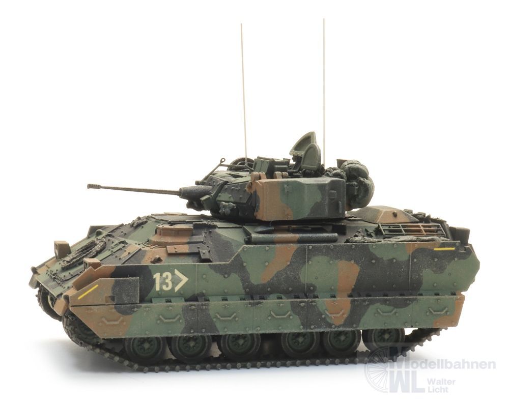 ARTITEC b.v. 6870716 - US M2A2 Bradley H0 1:87 Fertigmodell