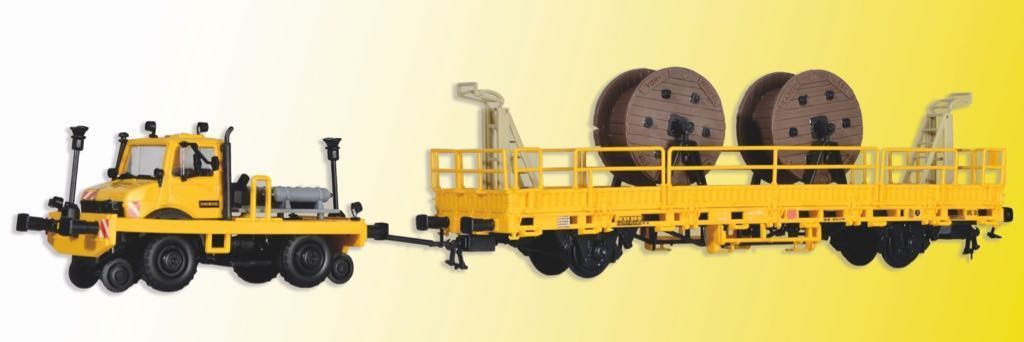 Kibri 16062 - Zweiwege UNIMOG mit Zug- Schubrahmen und Fahrleitungsbauwagen H0 1:87