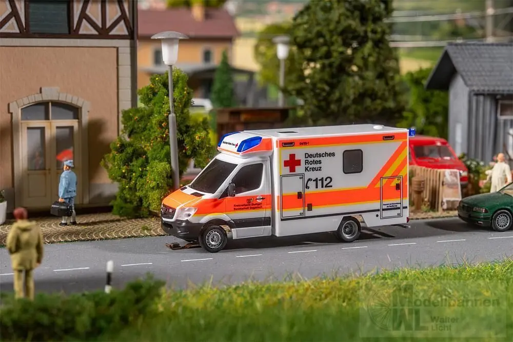 Faller 161445 - Mercedes-Benz Sprinter Rettungswagen DRK H0 1:87