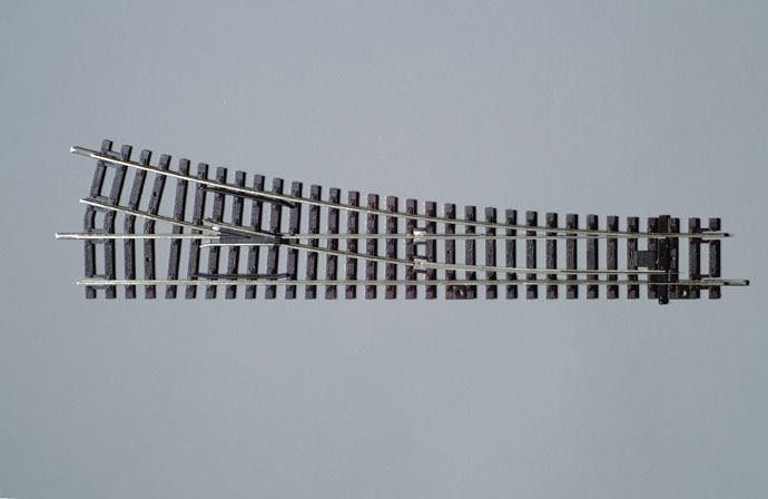 Piko 55221 - Weiche WR rechts 15° Radius R9 H0/GL Piko 55221 - Weiche WR rechts 15° Radius R9 H0/GL