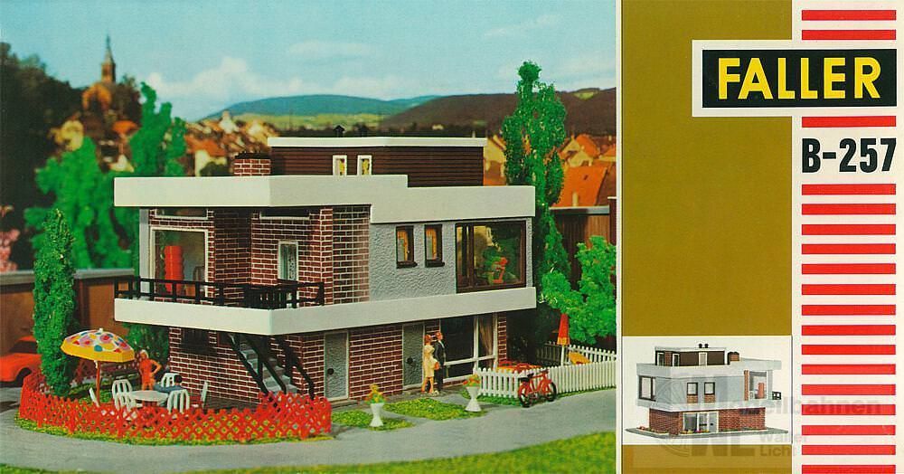 Faller 109257 - B-257 Modernes Haus mit Flachdach H0 1:87