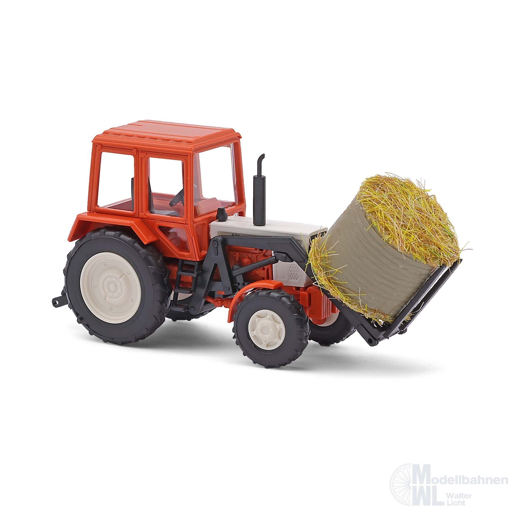 Busch 51318 - Belarus MTS 82 mit Frontlader H0 1:87