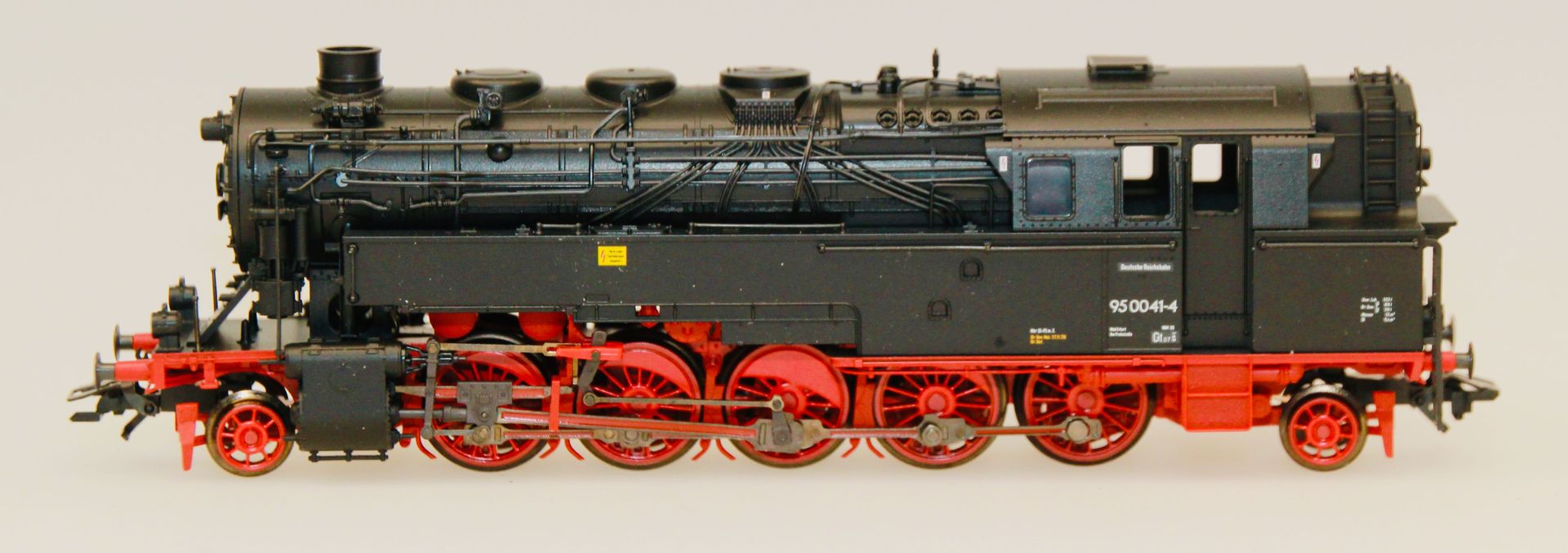 Trix 25097 - Trix - Dampflok BR 95 041-4 DR Ep.IV Öl H0/GL Sound