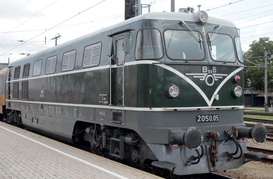 Jägerndorfer Modellbahn 10500 - Diesellok Rh 2050.05 ÖBB Ep.IV grün H0/WS