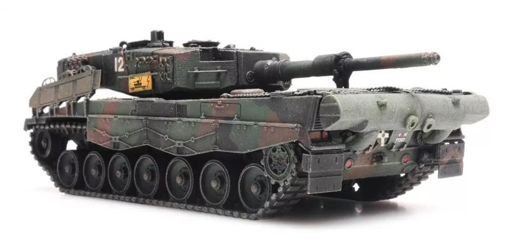 ARTITEC b.v. 6870119 - Panzer Pz 87 / Leopard 2A4 Schweiz train load H0 1:87