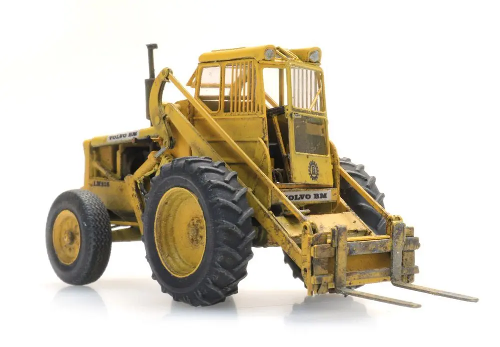 ARTITEC b.v. 387482 - Volvo LM 218 mit Palettengabel H0 1:87