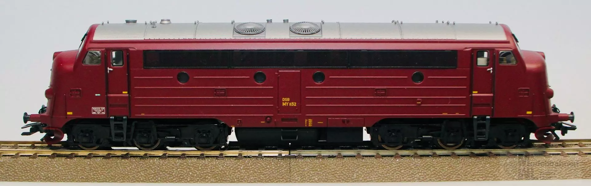 Märklin 39675 - MÄRKLIN - Diesellok MY 100 DSB H0/WS Sound mfx