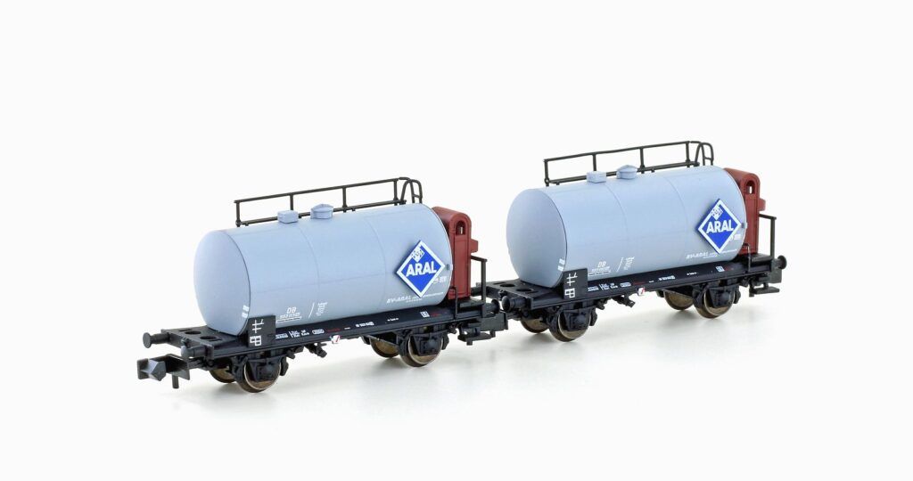 H24802-1024x540 Hobbytrain 24802 - Kesselwagen Set DB/ARAL Ep.III Leichtbau 2.tlg. N 1:160