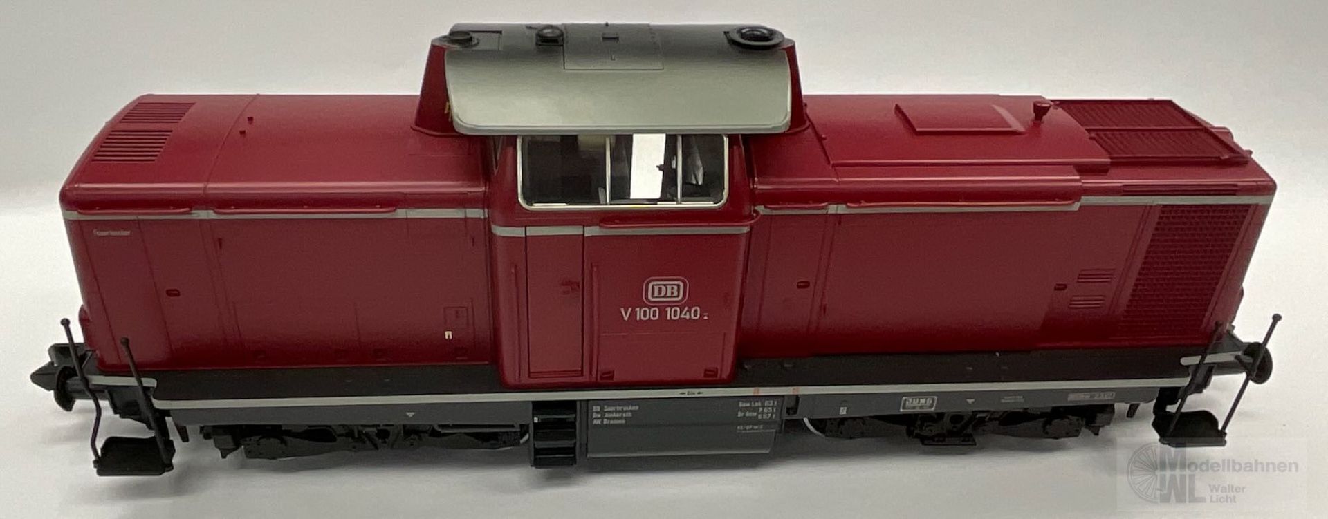 Märklin 5772 - MÄRKLIN - Diesellok V 100 1040 DB Ep.III Spur 1