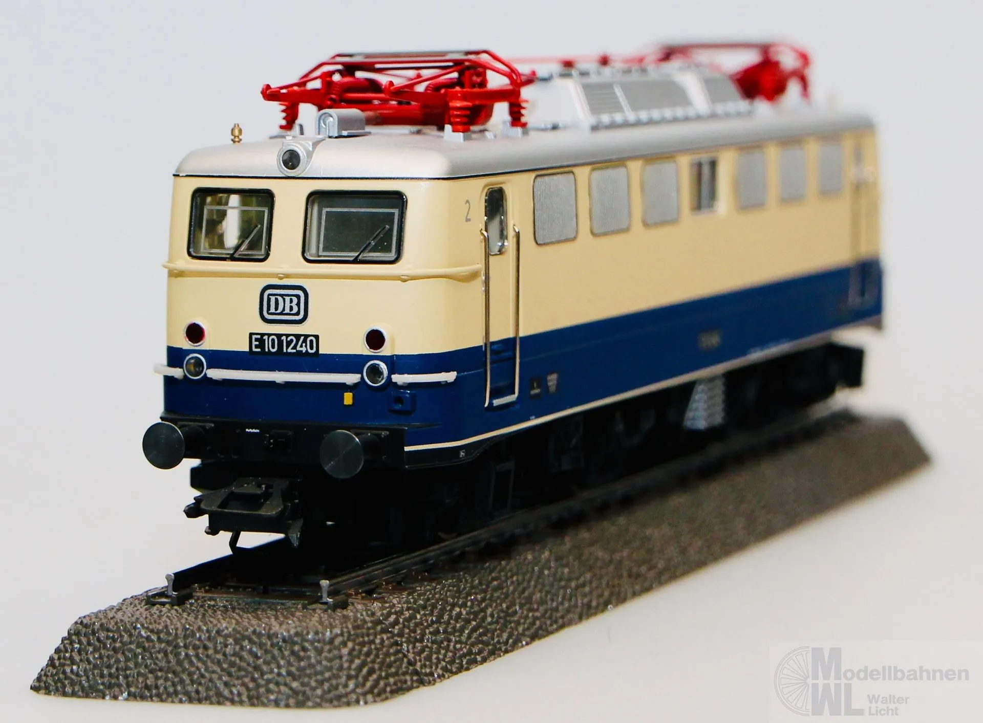 Märklin 37106 - MÄRKLIN - E-Lok E10 1240 DB Ep.III H0/WS mfx Sound