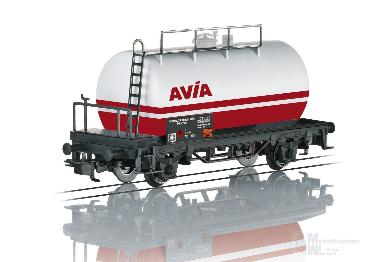 644070dce9673fb1dbd6817e923cd9c916082100 Märklin 44404 - Mineralöl-Kesselwagen DB Ep.IV AVIA H0/WS