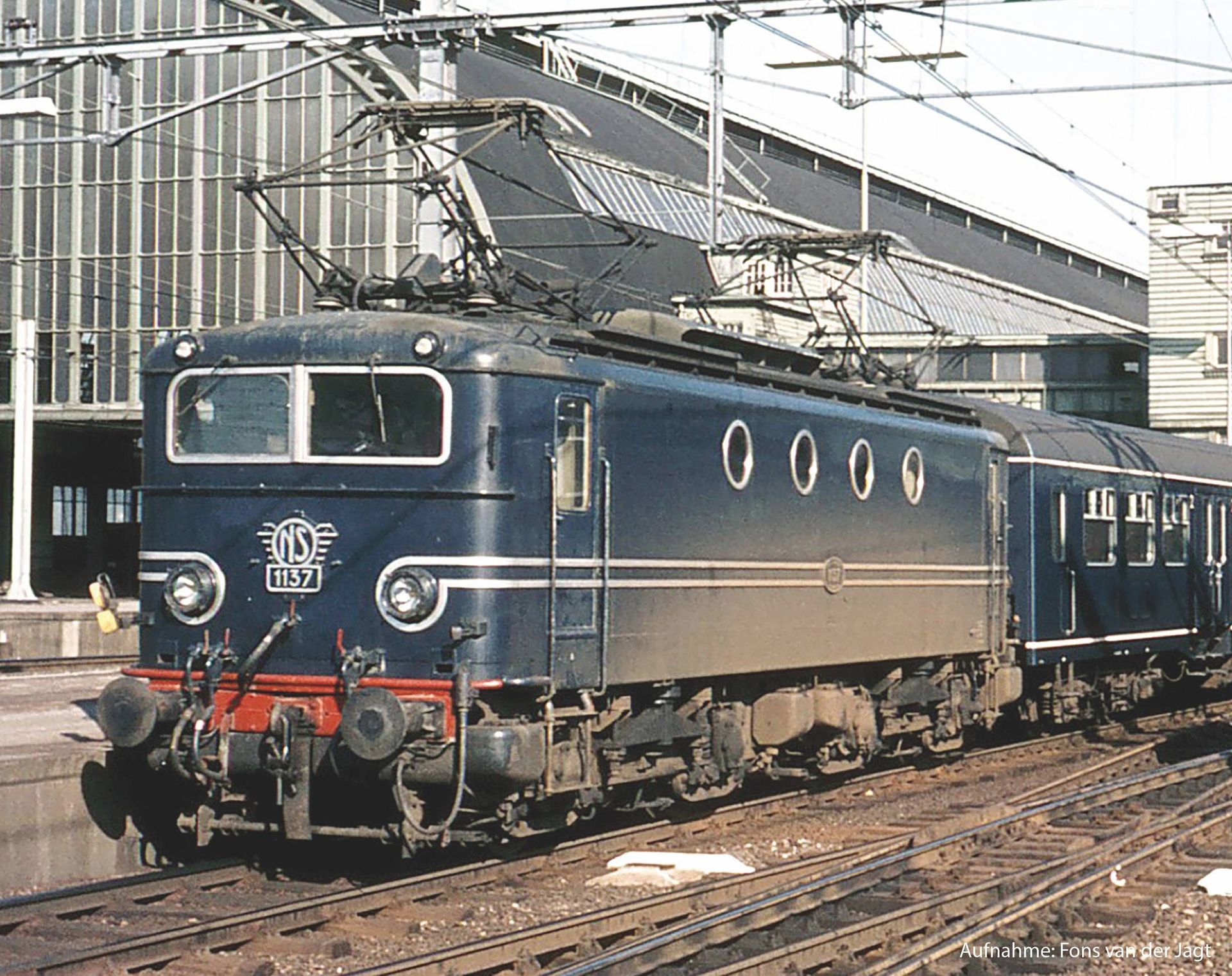 Piko 51365 - E-Lok Rh 1100 NS blau Ep.III + PluX22 Dec. H0/WS