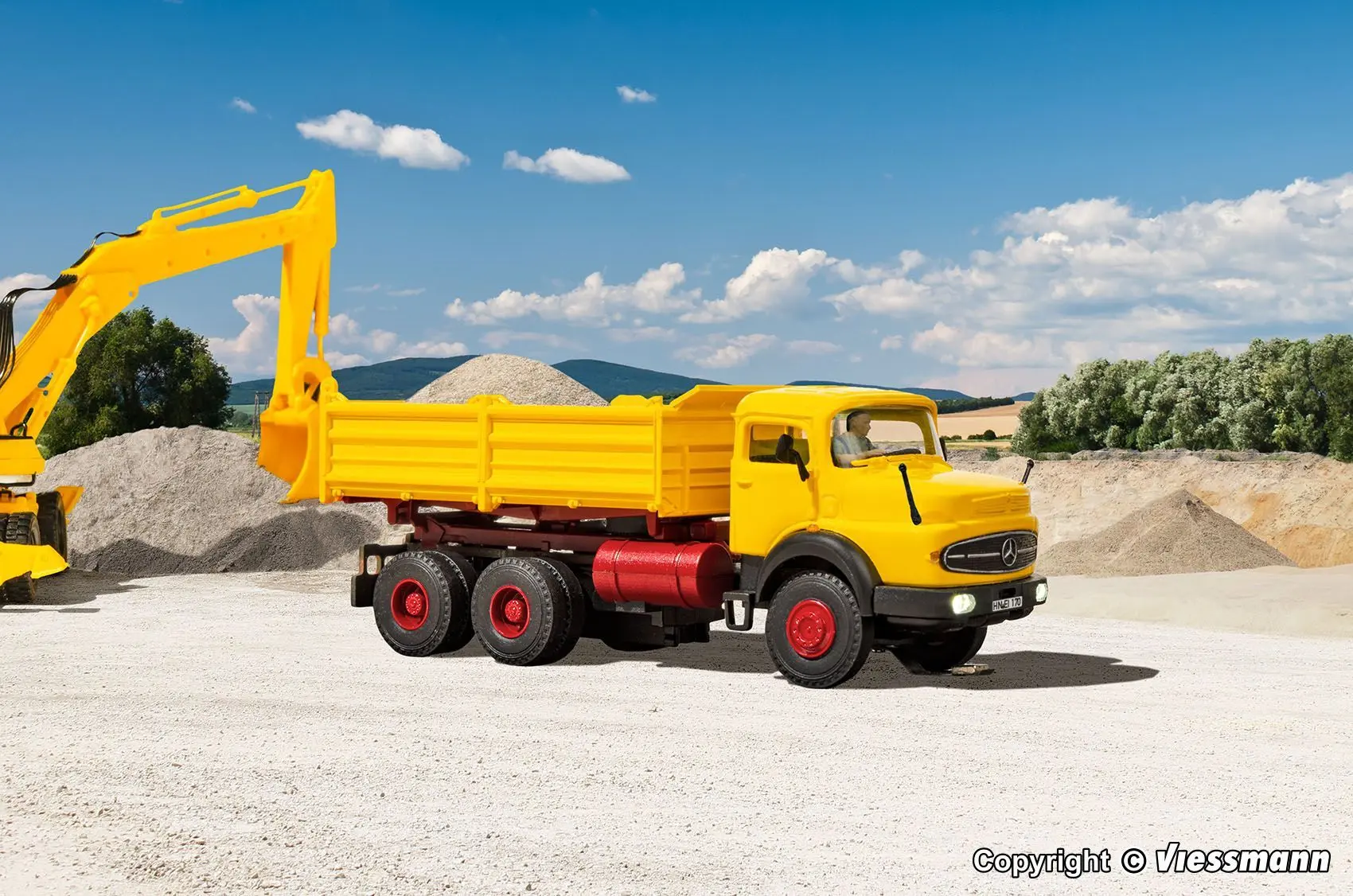 Viessmann 8003 - CarMotion Basis Startset Mercedes-Benz Rundhauber Muldenkipper H0 1:87