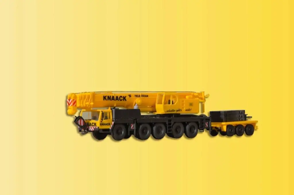 Kibri 13002 - LIEBHERR Teleskop-Autokran LTM 1160/2 mit Gegengewichtanhänger H0 1:87