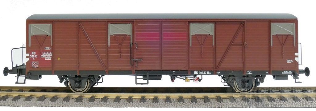 Exact Train 20188 - Güterwagen gedeckt NS Ep.III HBS mit farbigem Hintergrund H0/GL Exact Train 20188 - Güterwagen gedeckt NS Ep.III HBS mit farbigem Hintergrund H0/GL