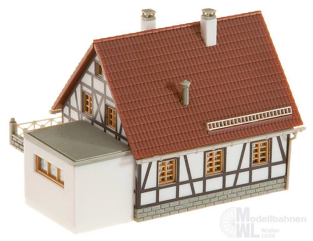 Faller 232215 - Fachwerkhaus mit Garage N 1:160