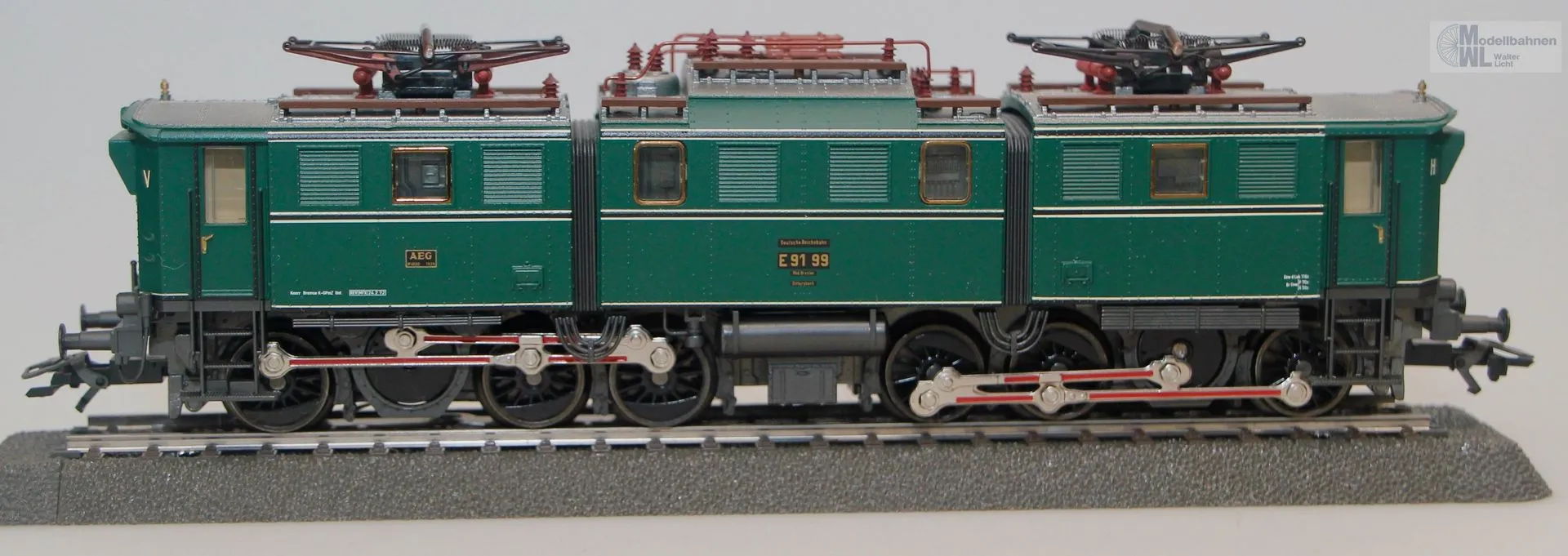Märklin 37291 - MÄRKLIN - E-Lok E91 DRG Ep.II grün H0/WS Digital