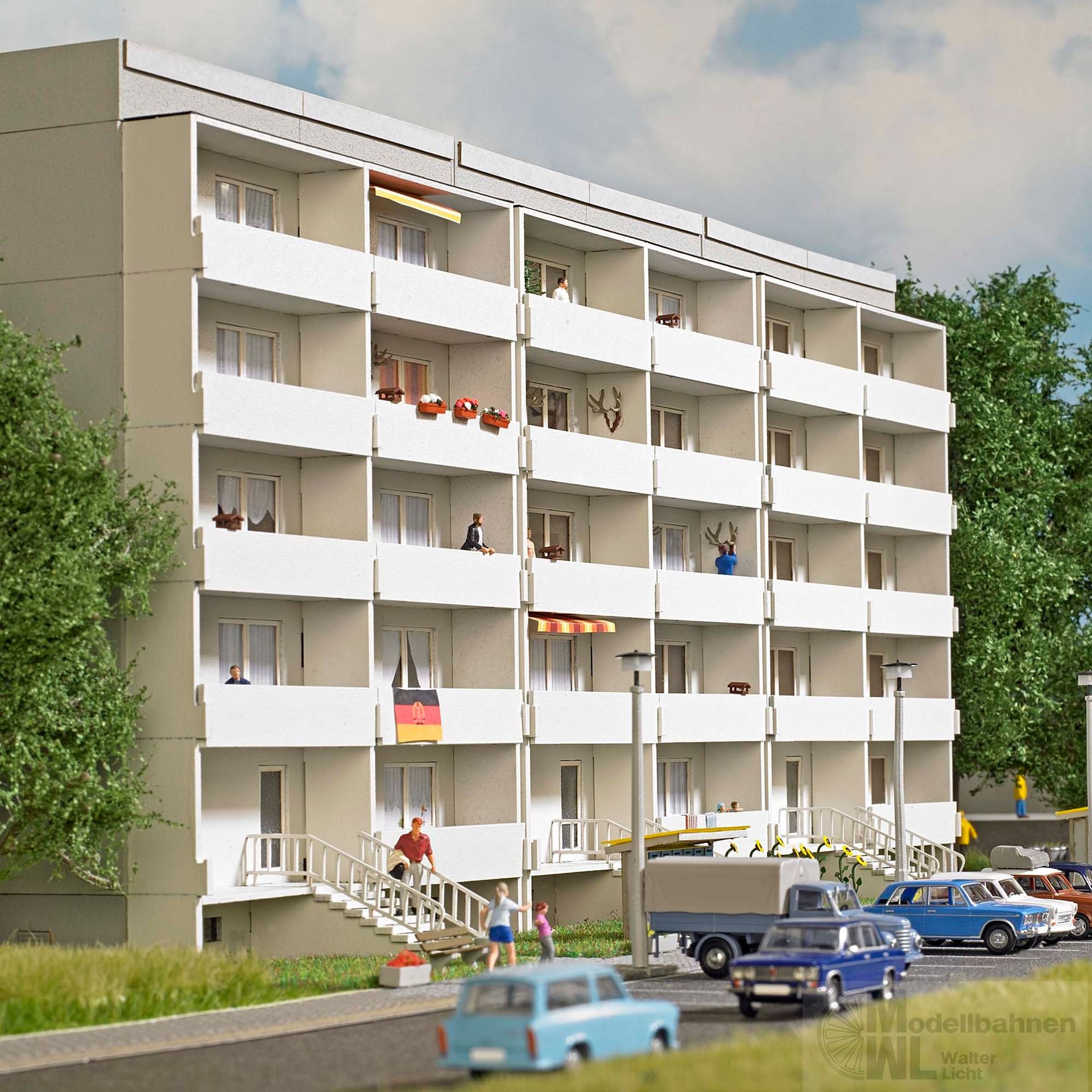 Busch 8891 - Plattenbau WBS 70 TT 1:120 Busch 8891 - Plattenbau WBS 70 TT 1:120