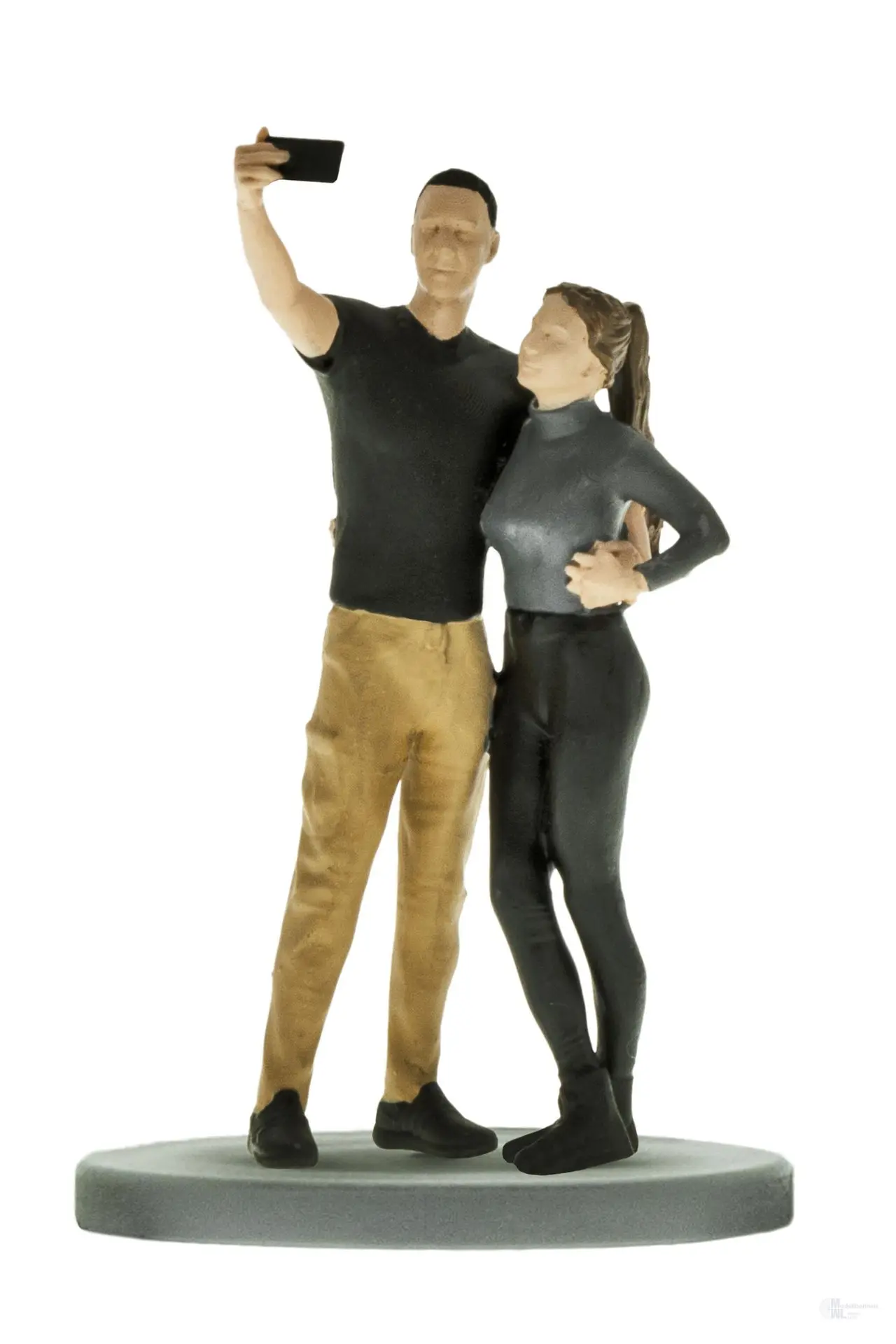 Viessmann 1559 - Paar schiesst Selfie mit Blitzlicht H0 1:87