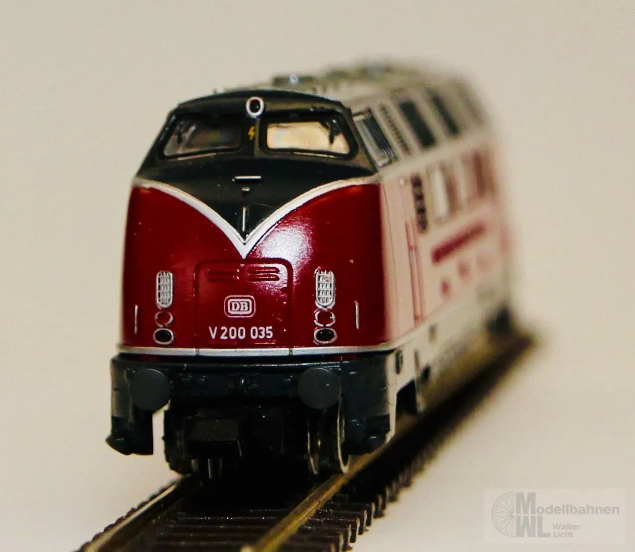 Roco 23257.1 - ROCO - Diesellok V 200 046 DB Ep.III mit Faulhabermotor N 1:160