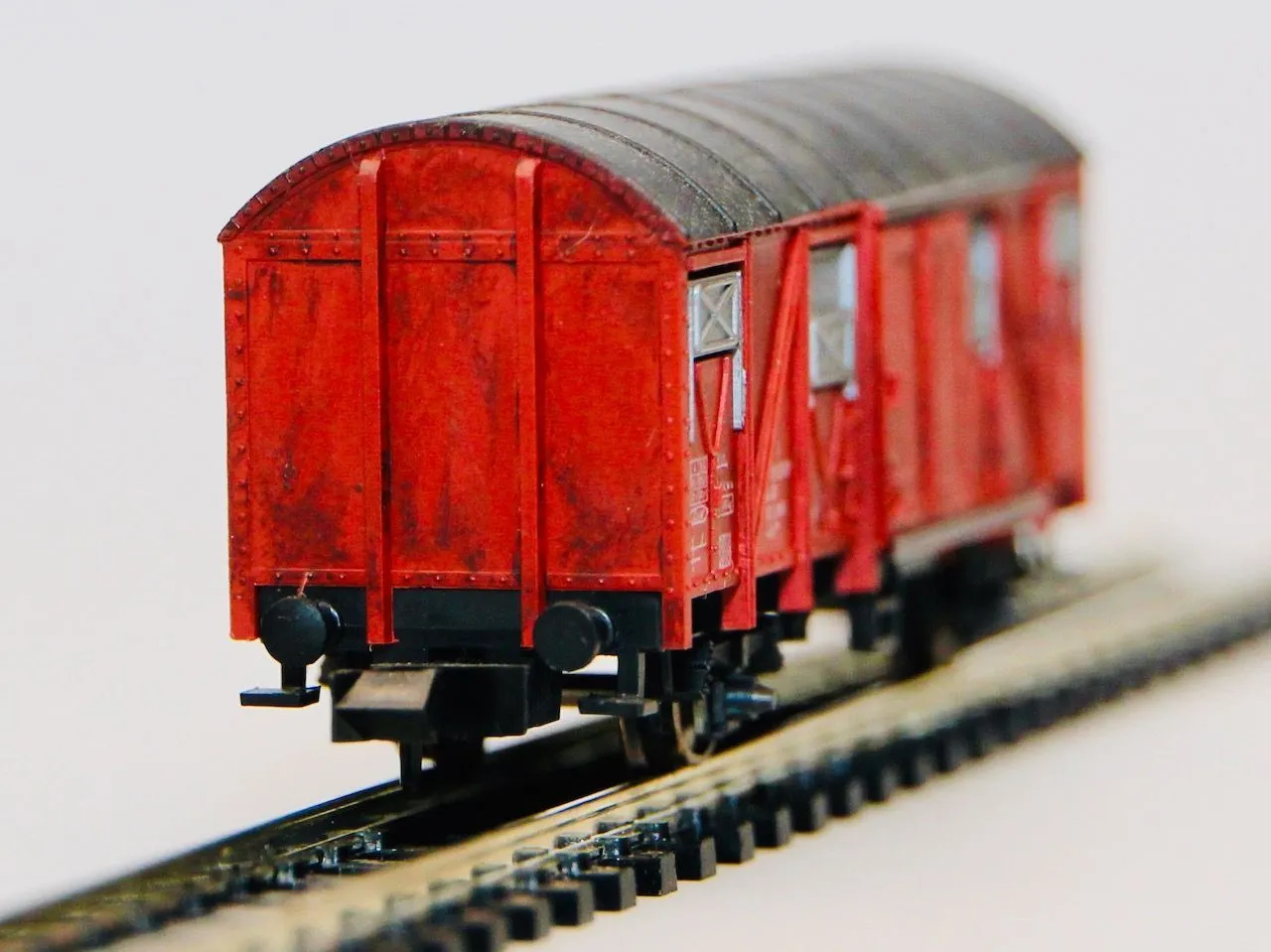 Fleischmann 8330 - FLEISCHMANN - Güterwagen ged. DB Ep.IV Grs 204 N 1:160