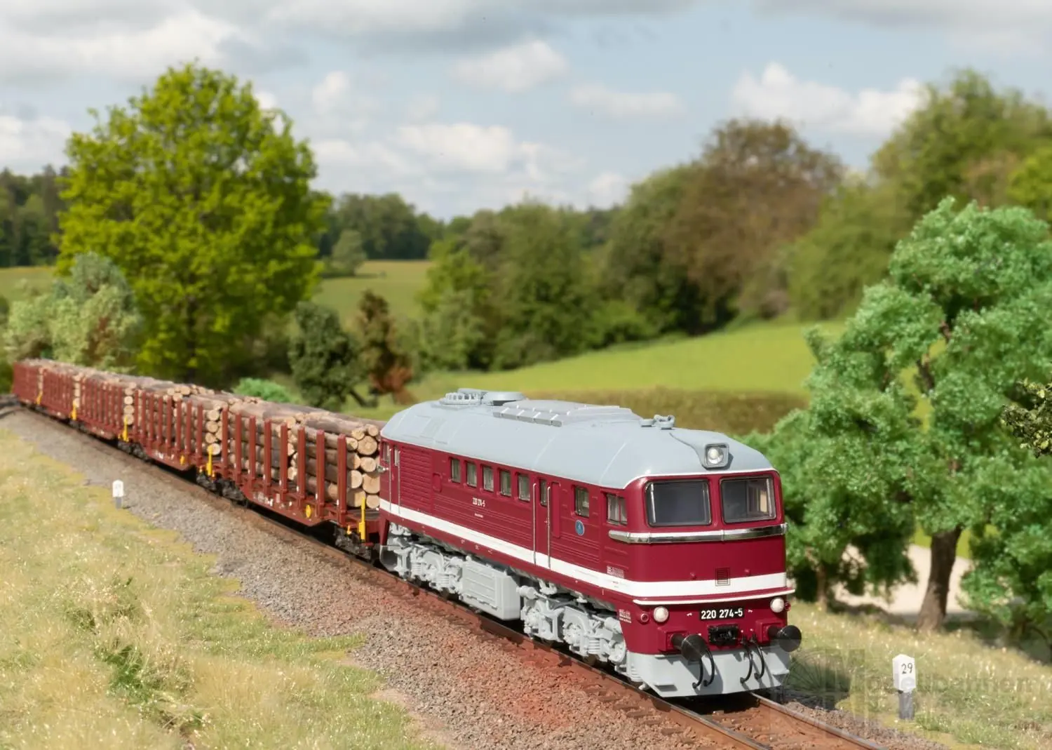 Märklin 39201 - Diesellok BR 220 DB Ep.V H0/WS Sound