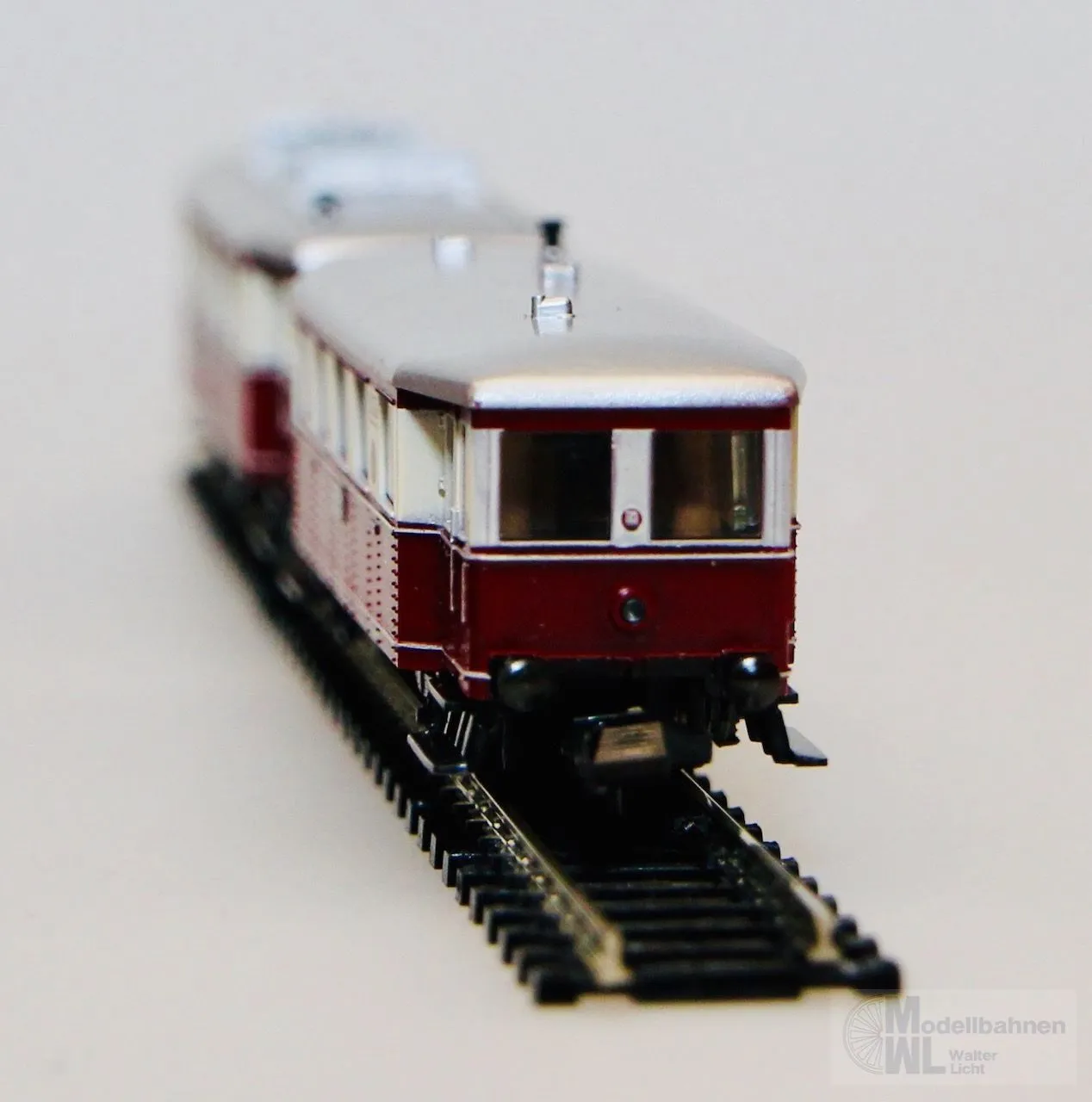 Trix 12093 - MINITRIX - Triebwagen VT 135 055 DRG Ep.II + Beiwagen N 1:160