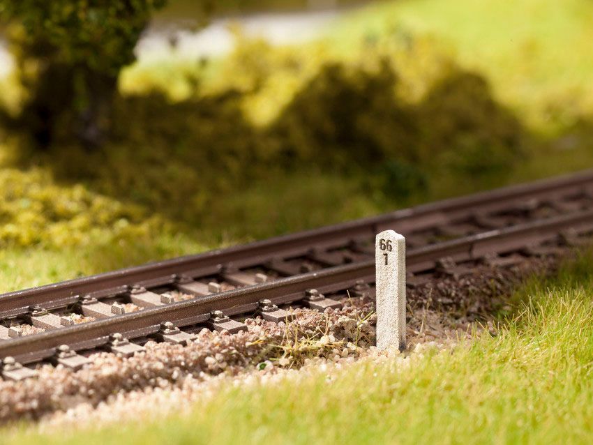 Noch 14300 - Kilometersteine H0 1:87 Noch 14300 - Kilometersteine H0 1:87