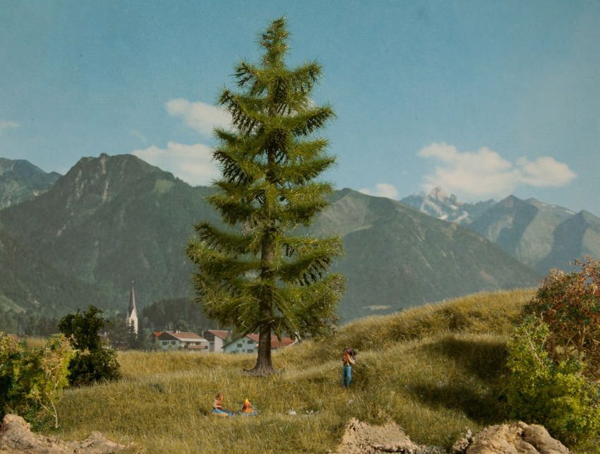 Noch 21817 - Fichte 18,5 cm hoch 0/H0/TT Noch 21817 - Fichte 18,5 cm hoch 0/H0/TT