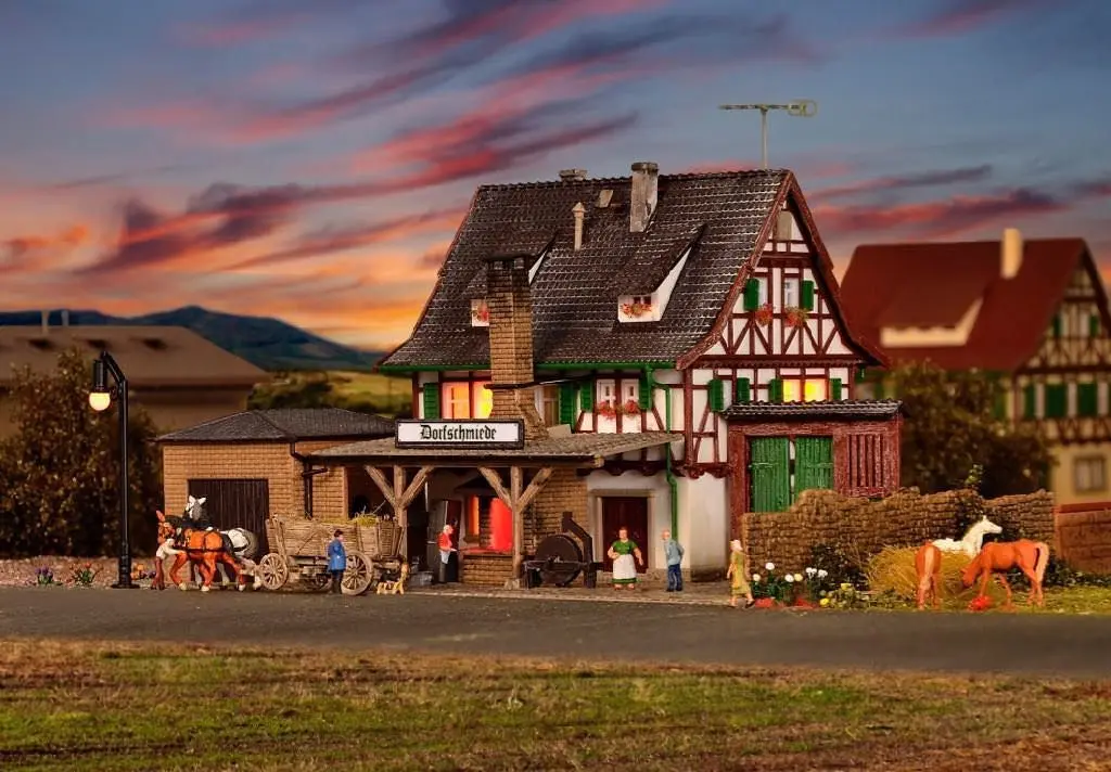 Vollmer 47696 - Dorfschmiede mit Inneneinri N 1:160