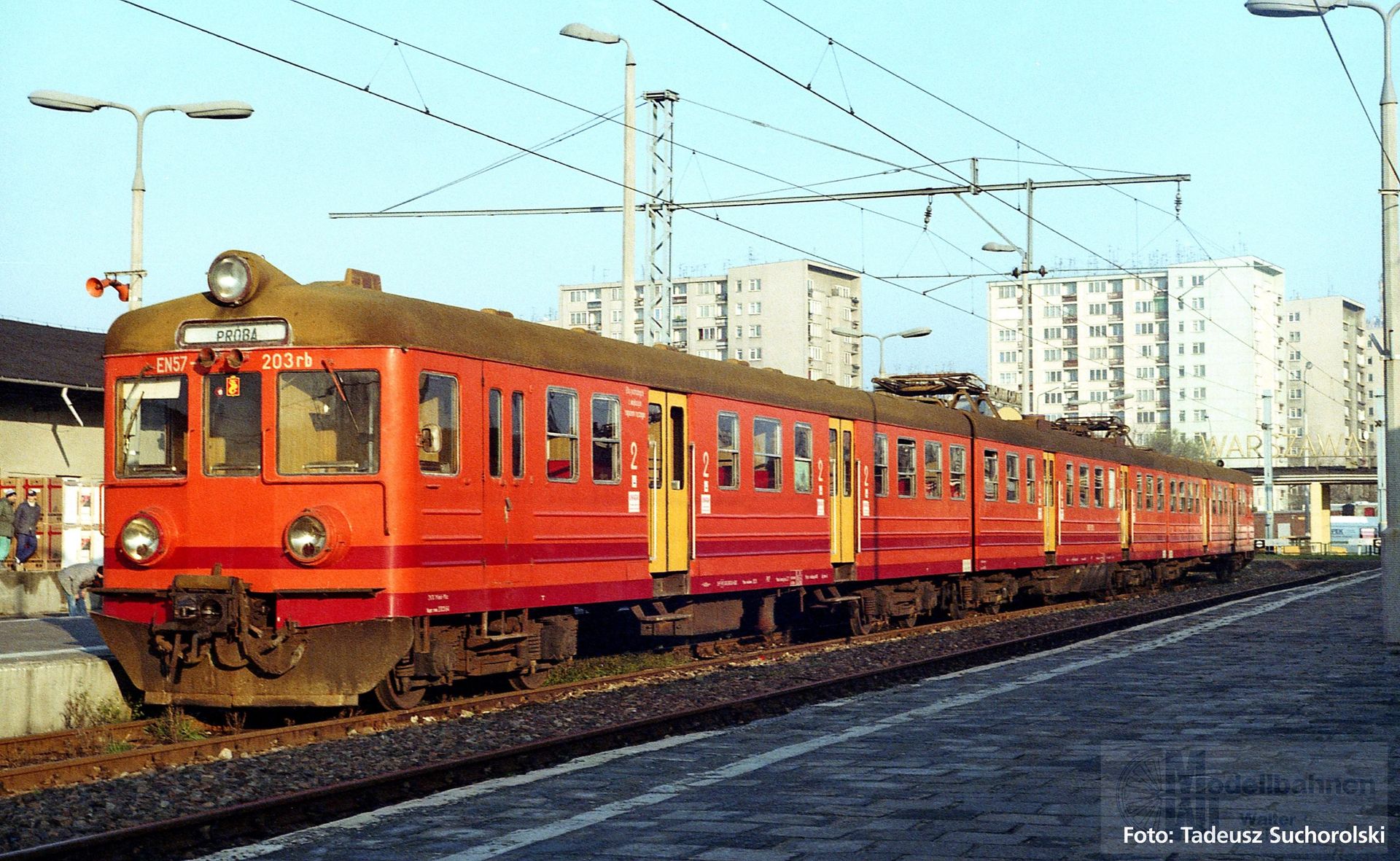 Piko 51462 - Triebzug EN57 PKP Ep.V H0/GL Piko 51462 - Triebzug EN57 PKP Ep.V H0/GL