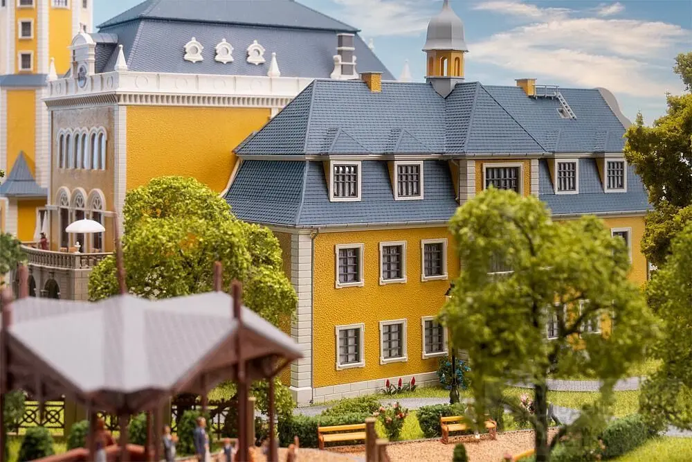 Faller 130830 - Jagdschloss Bellevue H0 1:87