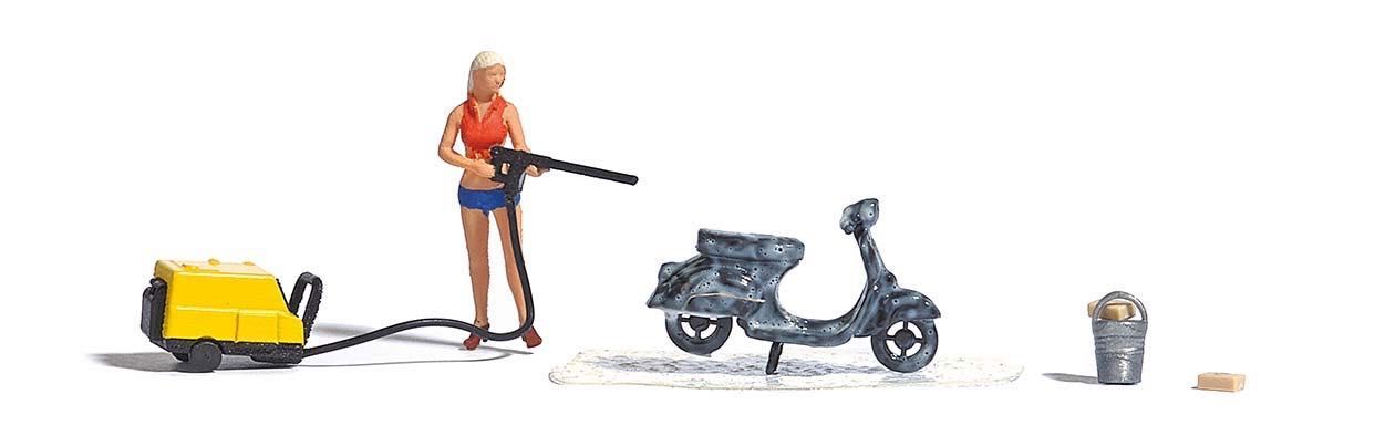 Busch 7833 - A-Set: Motorrollerwäsche H0 1:87