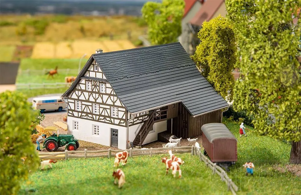 Faller 232190 - Bauernhaus N 1:160