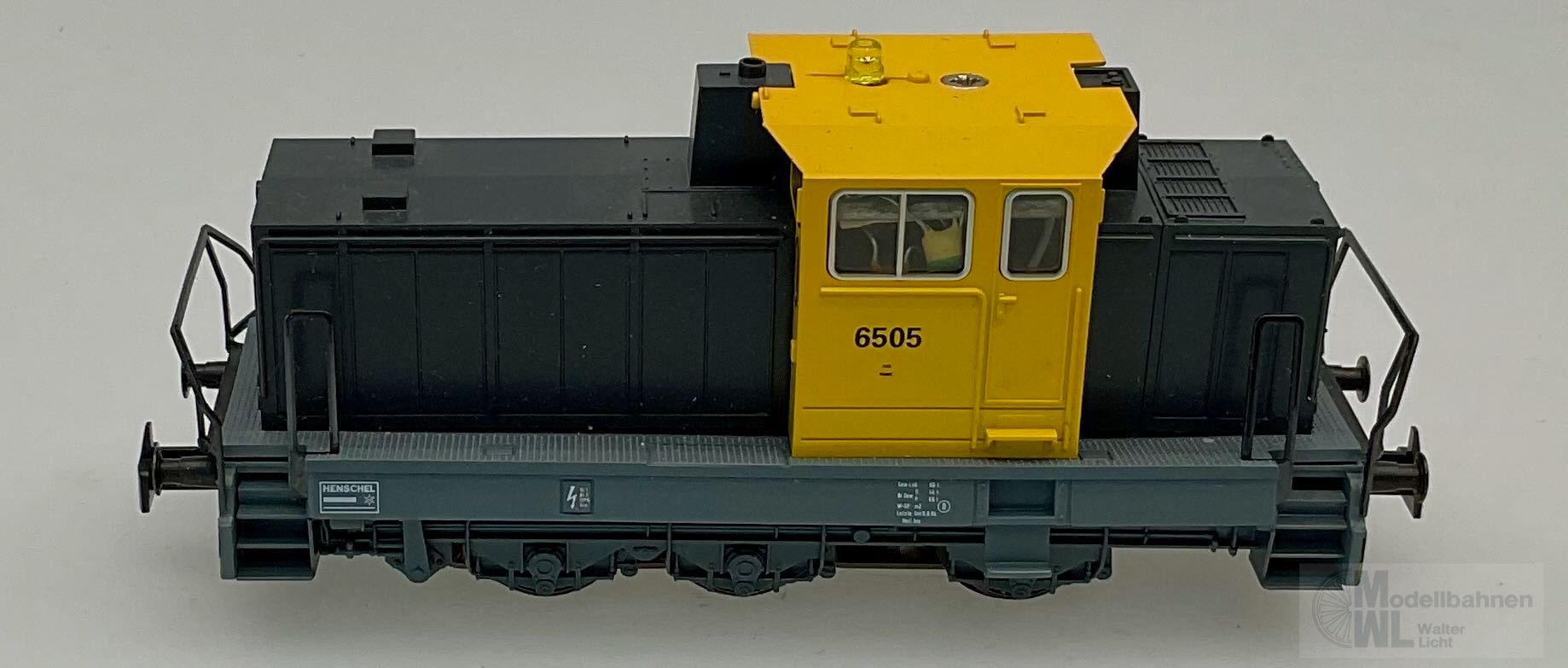 Märklin 29159 - MÄRKLIN - Diesellok DHG 700 grau/gelb H0/WS