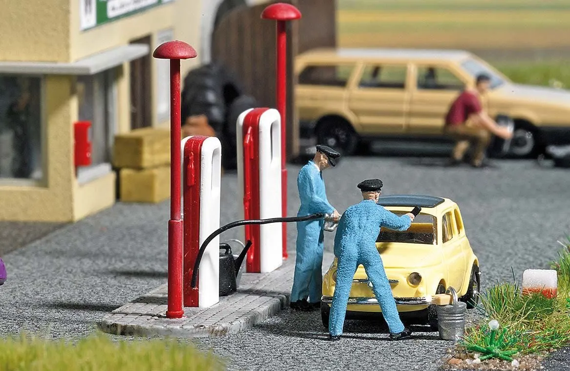 Busch 7820 - A-Set: Volltanken H0 1:87