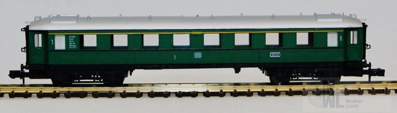 Arnold 0331 - ARNOLD - Eilzugwagen DB 1.Kl. Ayse 604 N 1:160