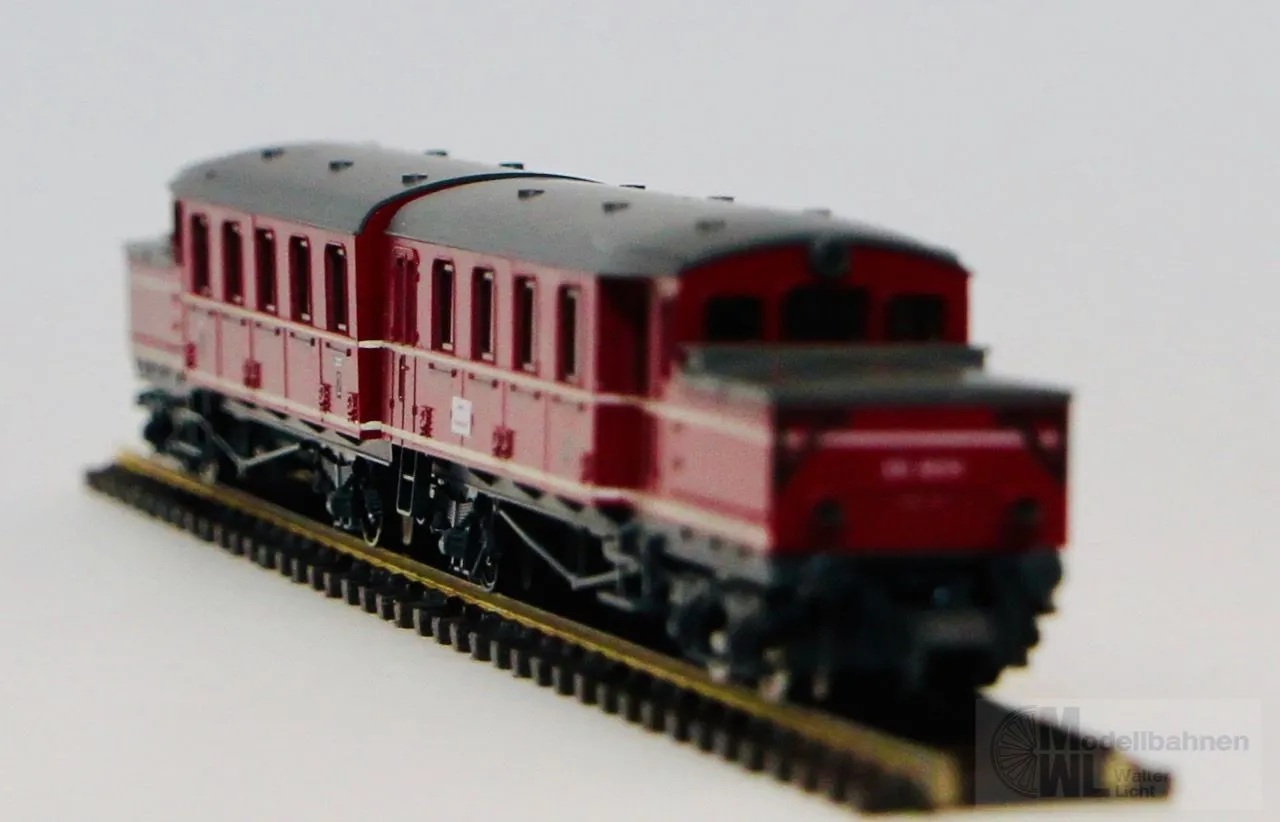 Hobbytrain 15774 - HOBBYTRAIN - Akku-Triebwagen ETA 180 015 DB Ep.III rot 2.tlg. N 1:160